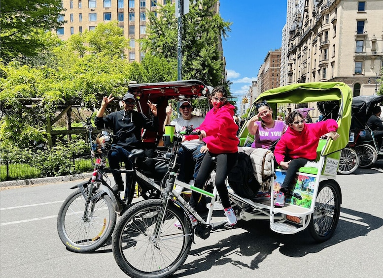 NYC: Central Park Rickshaw Tour / Private and Guided