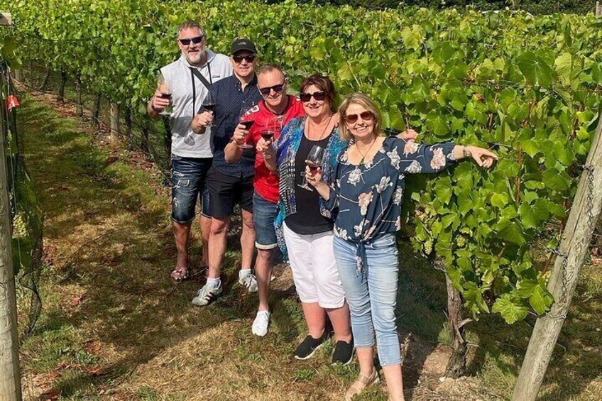 Lake Country Wine Tour (5 venue)