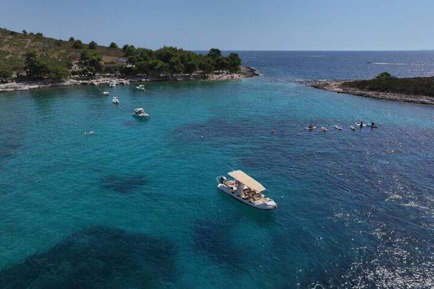 Private Tour Hvar & Pakleni Islands Luxury Speedboat 