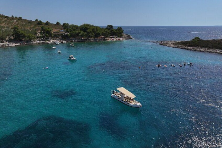 Private Tour Hvar & Pakleni Islands Luxury Speedboat