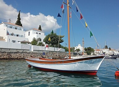 ΖΩΗ electric boat Daily tours