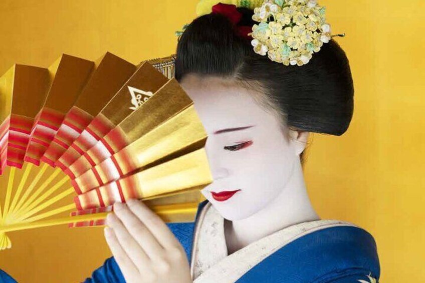 Kyomai Dance by Maiko Geiko and Visits of Gion Museum Kyoto