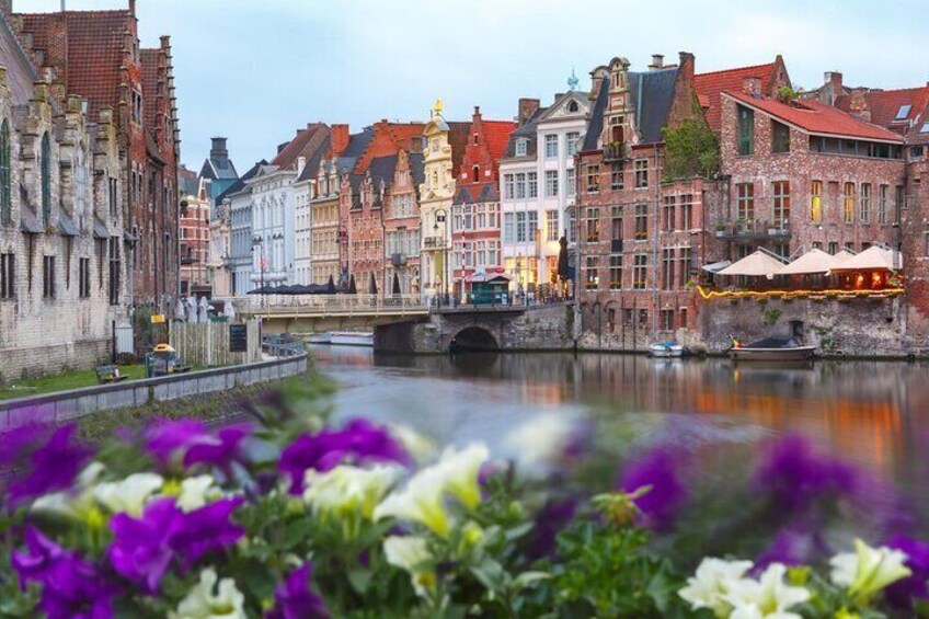 Explore Ghent in 60 minutes with Local