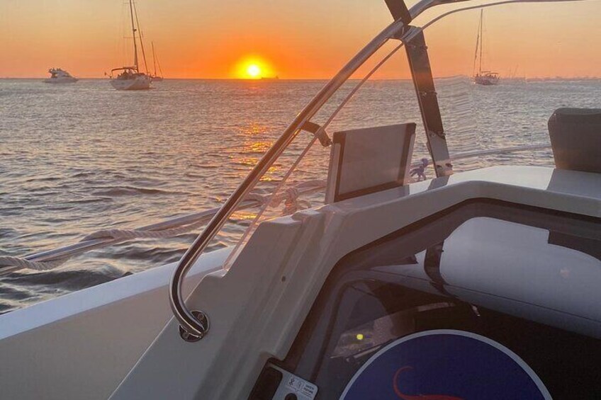 Private Boat Tour on the Douro River at Sunset