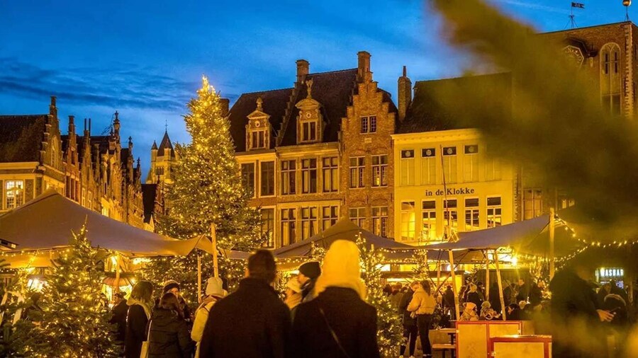 Brussels: Bruges & Ghent Tour with Cruise & Christmas Market