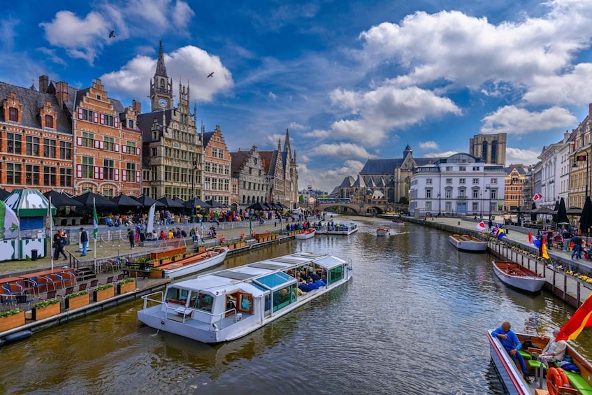 Brussels: Tour Bruges & Ghent with Cruise + Chocolate visit