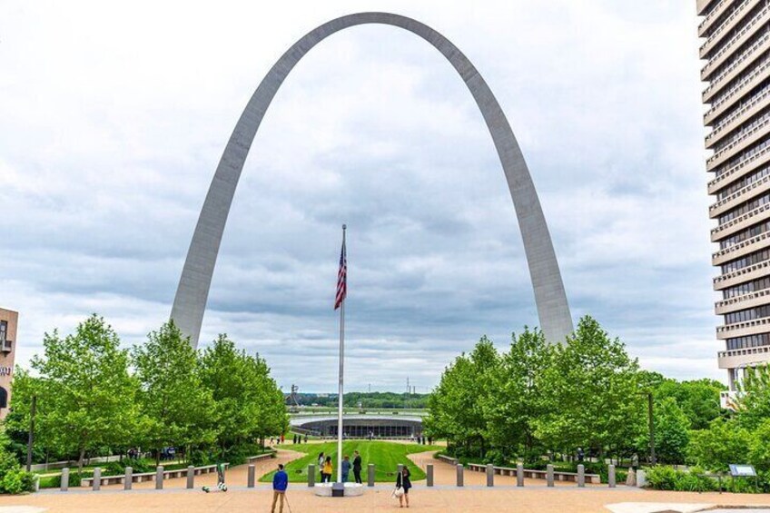 St Louis Arch Walking Tour and Entrance Ticket