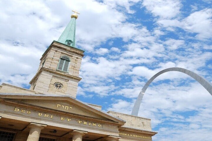 St Louis Arch Walking Tour and Entrance Ticket