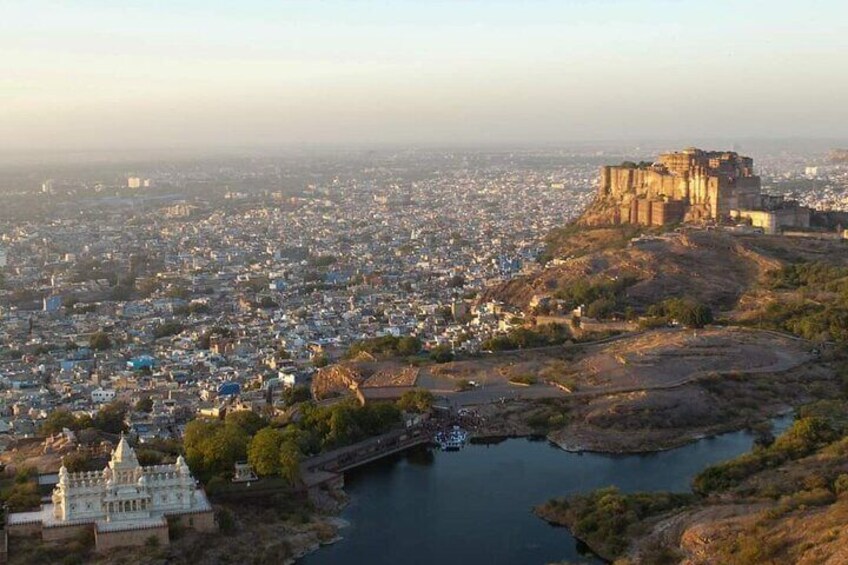 Private Tour : Jodhpur Fort, Step-Well, Clock Tower & More !