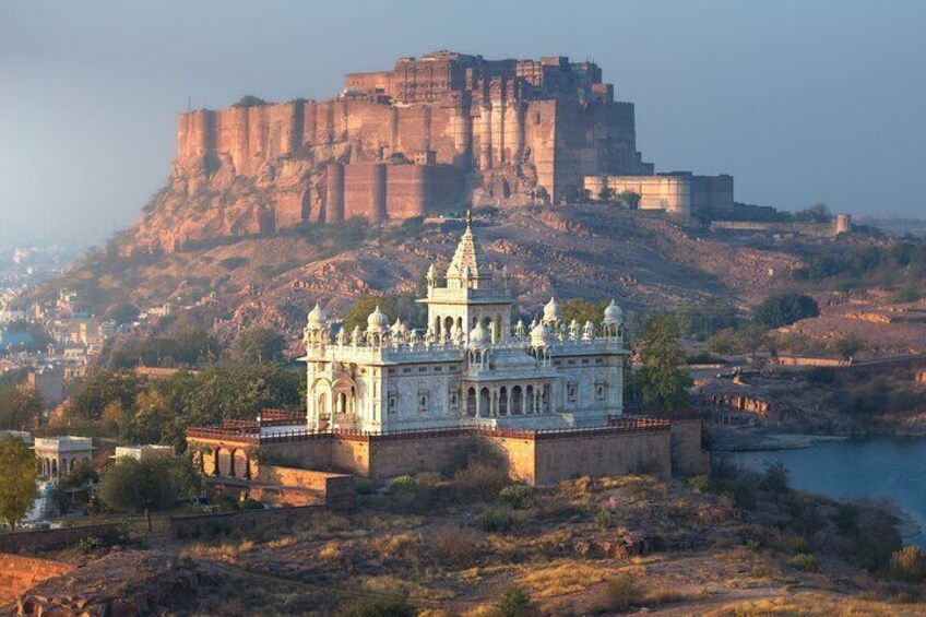 Private Tour : Jodhpur Fort, Step-Well, Clock Tower & More !