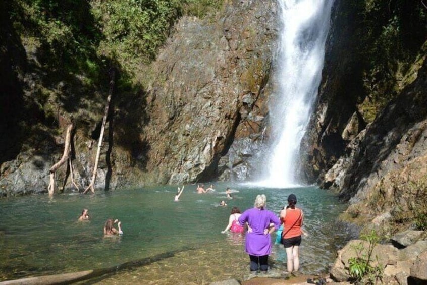 Jewel Of Fiji Day Tour from The Marriot & Shangri-La Resort