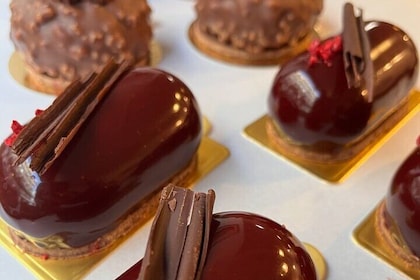 Boutique-style French Pastry Class in Paris with a French Chef