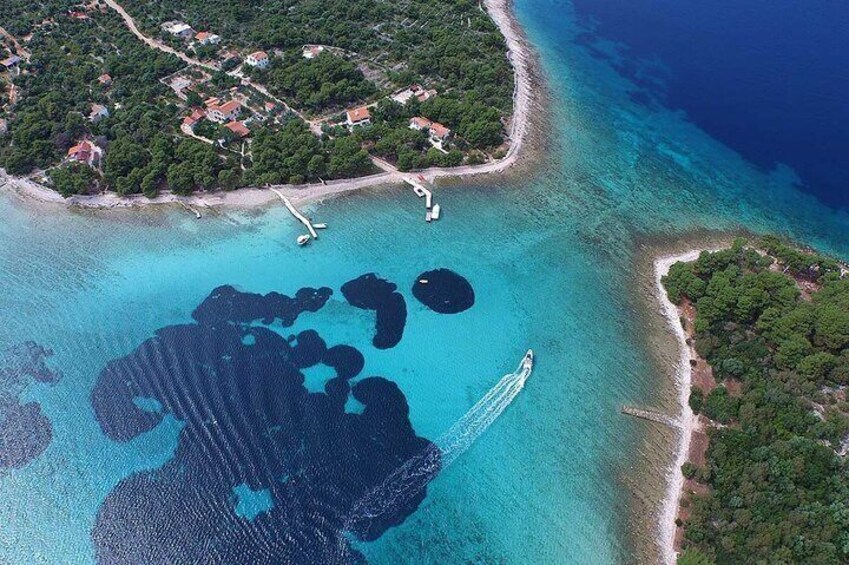 Private 3 Island Boat Tour of Croatia