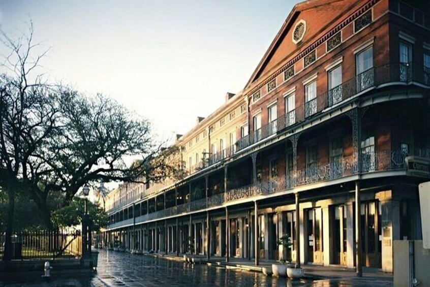 French Quarter Walking Tour in New Orleans with a Guide