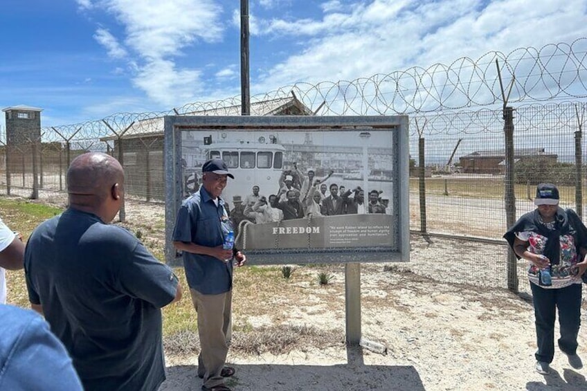 Robben Island Museum with Victoria and Alfred Waterfront Tour