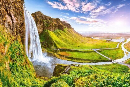 Iceland Express Circle - 6-Day Self-Drive
