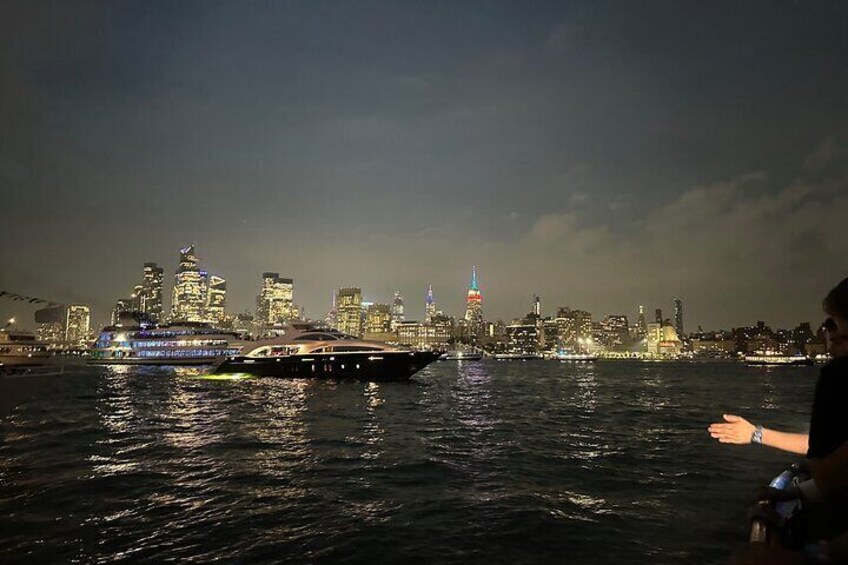 NYC Manhattan Skyline and Statue of Liberty Evening Cruise 