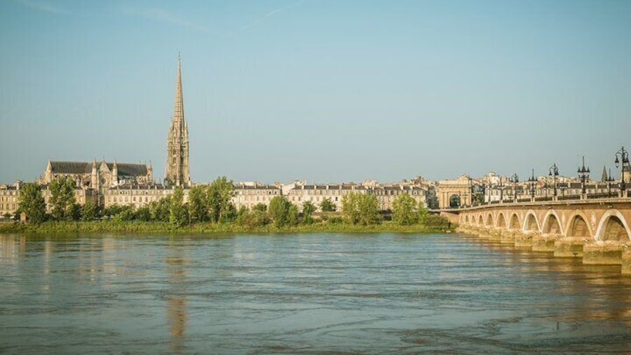 Secrets of Bordeaux Self Guided Tour