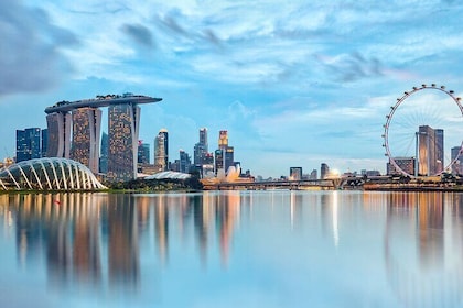 Private Audio Guided Walking Tour in Singapore