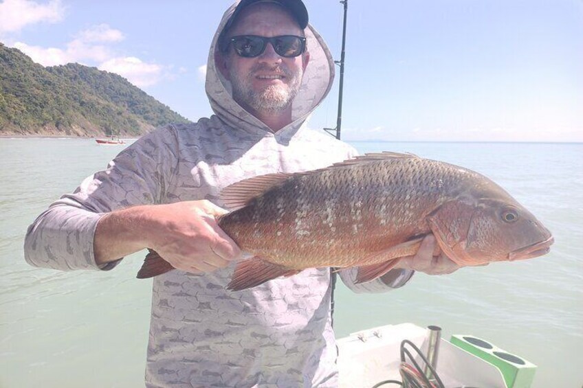 Private 9-Hour Fishing Experience in Golfo Dulce