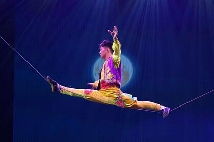 Espectáculo acrobático de Beijing en el Teatro Rojo