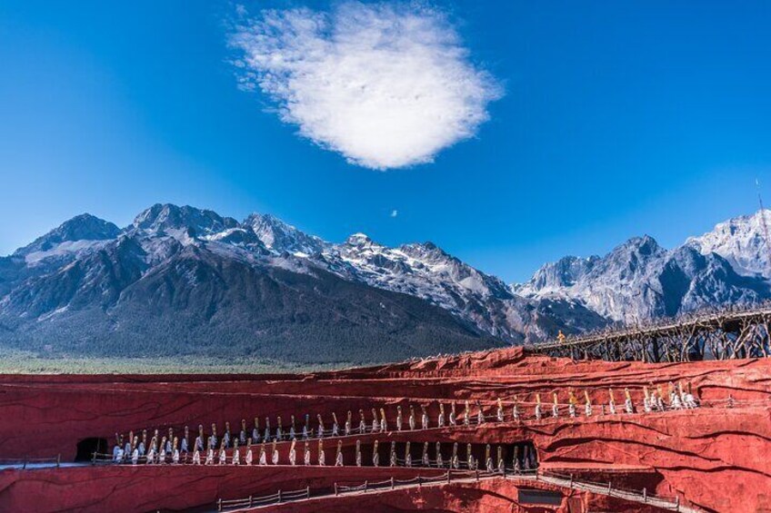 Full Day Tour in Jade Dragon Snow Mountain and Baisha Village