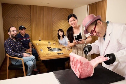 Tokyo Wagyu Masterclass: Butchery Show & Yakiniku Experience