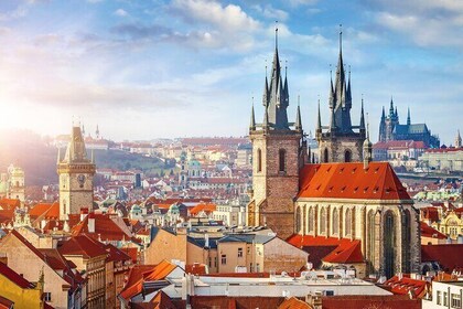 Self-guided scavenger hunt and city rally in Prague