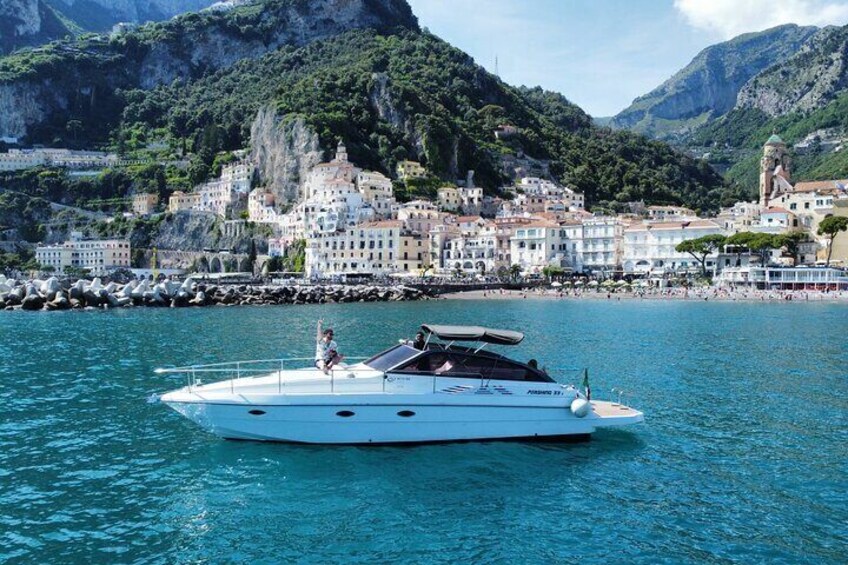 Full day private boat tour to the Island of Capri