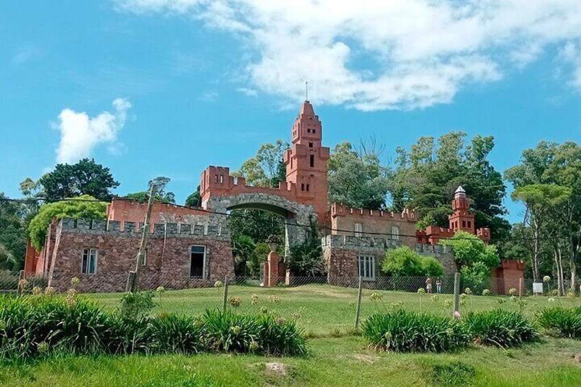 Punta del Este Piriápolis The Castle Route