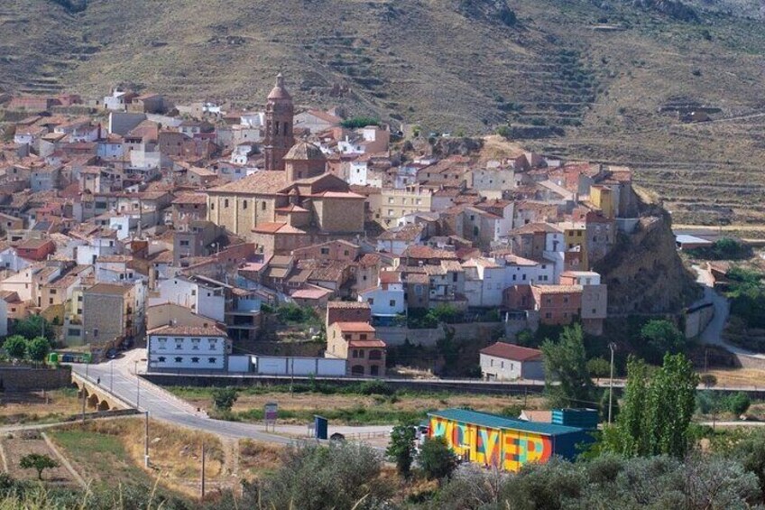 Panoramic view of Oliete and our oil mill.