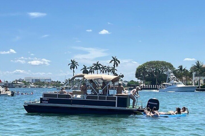 Pontoon Boat Getaway of Fort Lauderdale