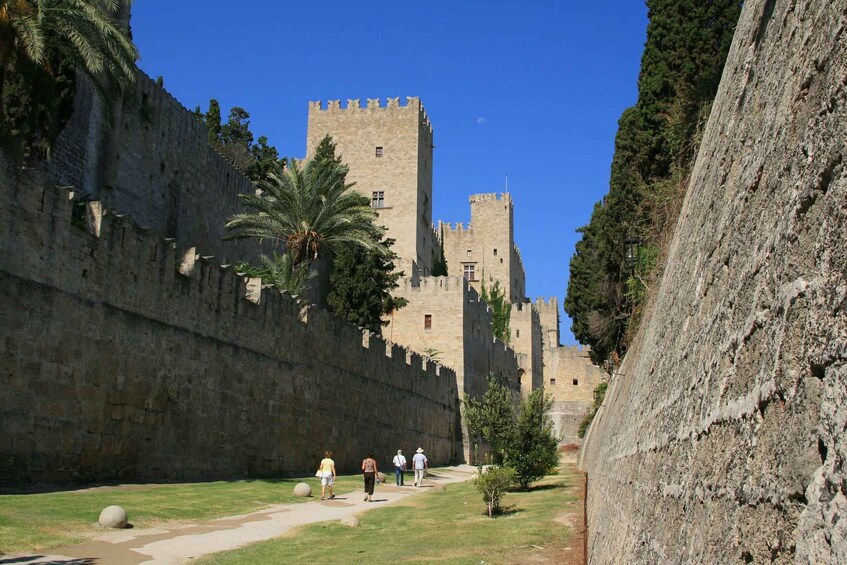 Picture 2 for Activity Rhodes: Private Medieval City Treasure Hunt with Food Stops