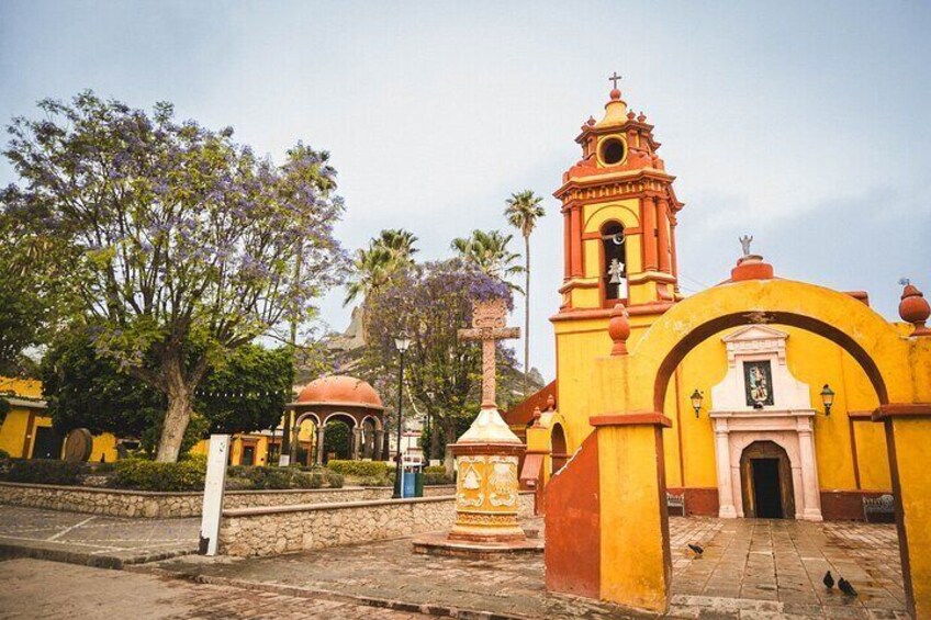 Private Tour to Querétaro and Peña de Bernal from Guanajuato