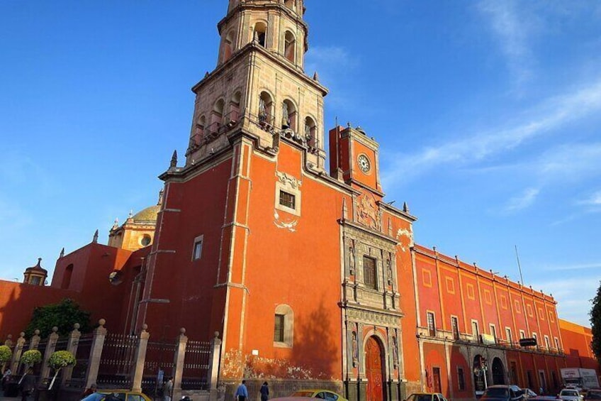 Private Tour to Querétaro and Peña de Bernal from Guanajuato