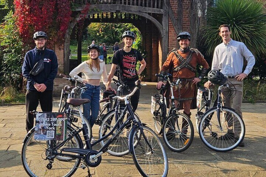 Private eBike Tour in York City