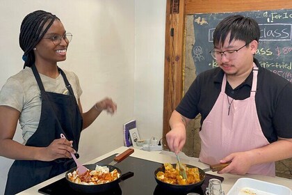 Korean Spicy Stir-Fried Chicken with Chef Hakyung