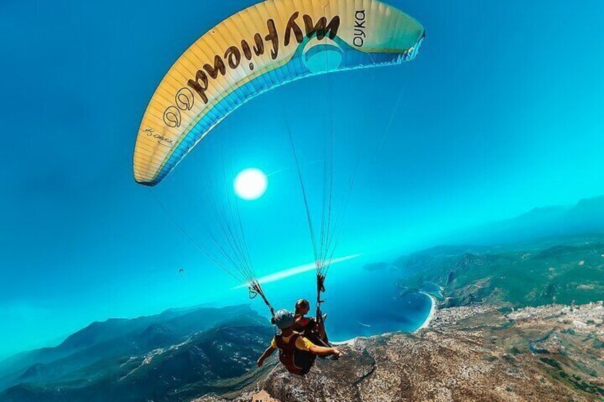 Watch Oludeniz from an altitude of 1800 meters in Babadağ!