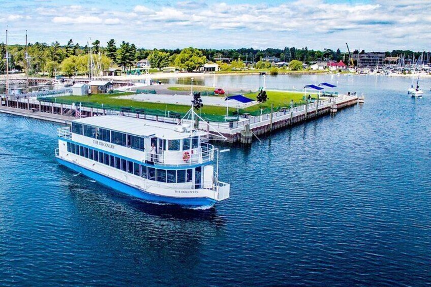 Sunset Cruise Experience on West Grand Traverse Bay