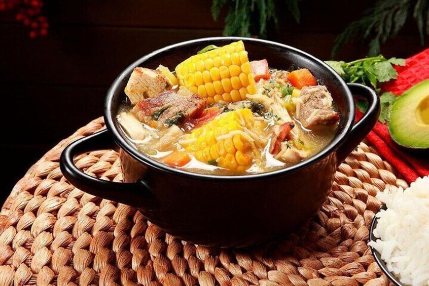 Lunch with three-phase valluno sancocho