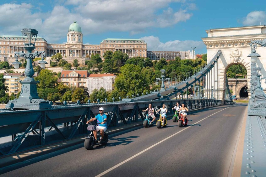 Budapest: MonsteRoller E-Scooter Tour