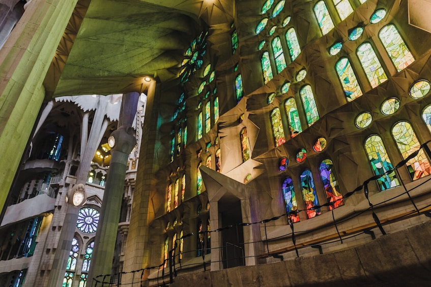 Complete Gaudi Tour: Casa Batlló & Extended Sagrada Familia