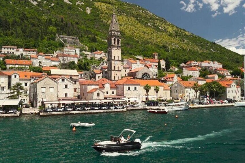 PERAST