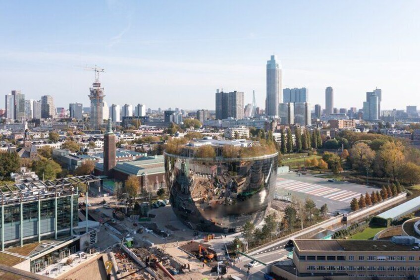 Depot of the Boijmans museum, with the Rotterdam skyline in the background.