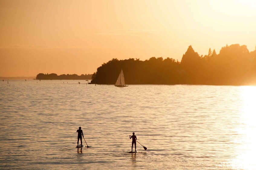 Picture 2 for Activity Carry-le-Rouet: Sunset tour on stand up paddle-boards