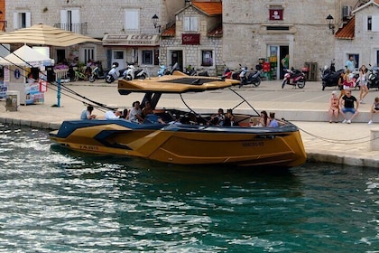 Private Boat Cruise from Split to the Blue Lagoon and 3 Islands