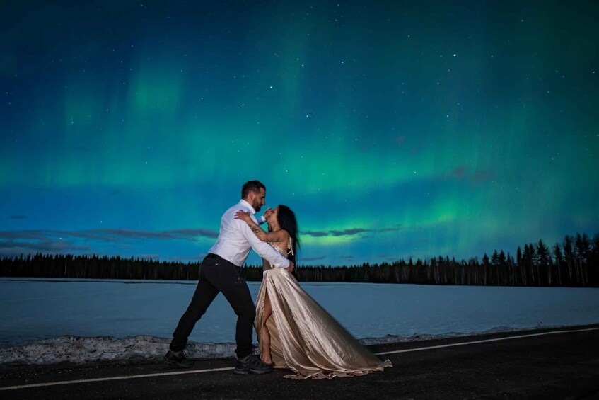 Picture 17 for Activity Levi: Private Tour with Guaranteed Northern Lights Sightings