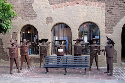 Guadalajara Highlights Custom Walking Tour With A Guide