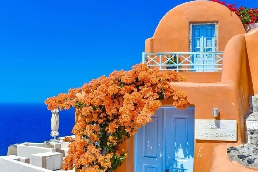 4 Hours Private Guided Tour around Santorini with Pick up 