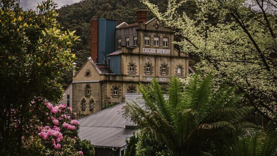 Cascade Historic Tour